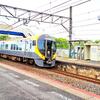 国分駅で出会うとは思わなかった記念ステッカーを取り付ける8600系E1編成