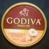 GODIVA(ゴディバ) ヘーゼルナッツプラリネ＆ハートチップ！コンビニでも買える値段高めなアイス商品