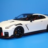 京商 SAMURAI  日産 GT-R NISMO 2020 1/18スケール [No.KSR18048W]