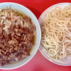 【今週のラーメン４６６３】丸長 目白店 （東京・目白） チャーシューやさいつけそば 中盛　〜出汁以上に肉がクラシカル！素朴さ突き抜ける名門系譜肉つけそば！