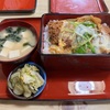 京成大久保駅前二葉支店の、昭和で時が止まった店内で食べる上かつ丼が最高でした。