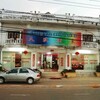 ルアンプラバーン通りの中華料理店　　(Vientiane, Laos)