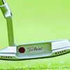 タイガー・ウッズのキャロンパター｜市販のとの違い｜Golfweek