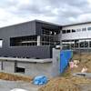 県下最大規模の日高川町防災センター来春３月完成へ外観工事完了　〈2017年12月15日〉