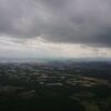 曇りのち雨がぱらつく