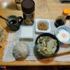 野菜味噌汁。レンチン目玉焼き