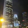 モラエスの故地を訪ねて（１４）スターフェリーからの香港島夜景。