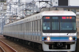 平成28年春　東京メトロ東西線撮影記。未更新05系・07系、E231系800番台、東葉高速2000系等。友情出演：209系1000番台・総武線E231系０代・京成3600形。