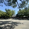 葉月の熱田さんは、喧騒と静けさのなかに。