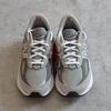 【900番台のフラッグシップ】New Balance 990v6 レビュー｜進化した履き心地とデザインを徹底解説。