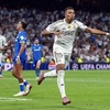 10人のレアル、エンバペPK弾2発でマルセイユに2-1逆転勝利！前半アーノルドが負傷交代、緊急出場のカルバハルが一発退場