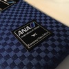 ANA オリジナル Economy Class Fabric PCケース 実物レビュー