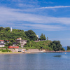 夏色の空と海と白い灯台：氷見線