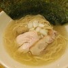 浅草でみつけた濃厚鶏麺ゆきかげで比内地鶏塩ラーメンをいただく