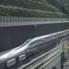 最高速で新幹線を追い抜く中国の高速鉄道、強みが削がれていく日本