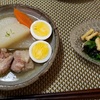 20日ぶりの晴れ！夕食は塩味の豚軟骨と大根の煮物。