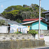 集落の小山の神社