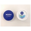 NIVEAの青缶とソフトクリーム