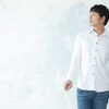 シンプルライフの服選び　～同じ服を着続けるという「個性」と「変わらない幸せ」～