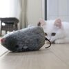 ポムさんとネズミのおもちゃ