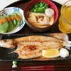 かますの開き、雑煮、刺身こんにゃく