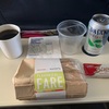 アメリカン航空 JALダイヤモンド会員は米国国内線有償機内食と飲み物が無料