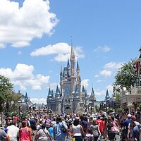 フロリダのウォルト ディズニー ワールドをめいっぱい楽しむために読んでおきたいガイド 楽しい空旅