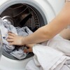 8 Advantages Of Hiring Dry Cleaning & Laundry Services