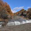 🍂紅葉に染まる 吹割の滝❗