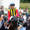 JRA ダート名馬のラストクロップが7馬身差の圧勝V!! 最終世代「希望の星」がライバルを圧倒