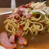 近所に
