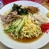 【今週のラーメン５７６０】丸幸（東京・武蔵境）冷し中華 ＋ メンマ皿 ＋ アサヒスーパードライ ＋ 多満自慢生貯蔵酒DRY　〜日本の夏！冷し中華の夏！ノスタルジックで実に冷ややかな感覚にほっこり！安寧なる旨さ！