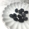 セリア「菊皿」は黒点・ガタつきに要注意！