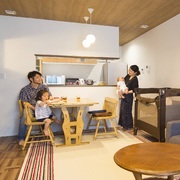 空き家になっていた祖母の家を建て替え！子どもたちが元気に遊びまわれる家