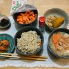 納豆玉子かけごはん。とん汁(6日目。鶏ムネ肉追加)。