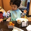 食べさせていただく息子氏