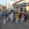 昨日は小樽の花園と札幌の屯田で御神輿を担いできました