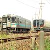 1000形と2700系2756編成が止まる高松運転所で