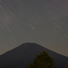 星降る夜の富士山