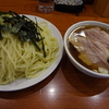 【デカ盛り】満来@新宿〜チャーシューざるらぁめん／大盛／茹で前６００？／デカチャーシュー〜