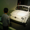 トヨタ博物館マンガとクルマ展:チンクは白