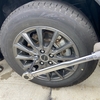 タイヤの値段は車格によって決まるだけではない！どれだけそのサイズが世に出回ってるかで違う