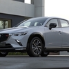 インドネシアで発表された「CX-3 Pro AutoExe Edition / Kuro Edition」はJBLサウンドシステムや電動テールゲートを採用。