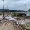 秋の雨泥の轍をそのままに（あ）