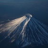 🗻飛行機から富士山を激写しました❗