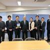 10月19日のブログ「週末の10キロのジョグ、八百津町にて金子政則・町長、安藤・議長＆後藤・副議長から講話、杉原千畝記念館」