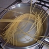 パスタを早ゆで(プラスチック容器やめた)