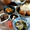 ならまちの人気古民家カフェ「カナカナ」のランチ