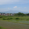 きょうの安達太良（涼しいうちに庭仕事・・・）