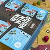 リスたちの冬支度、どんぐり争奪戦「WIN WIN WINTER（ウィン ウィン ウインター）」